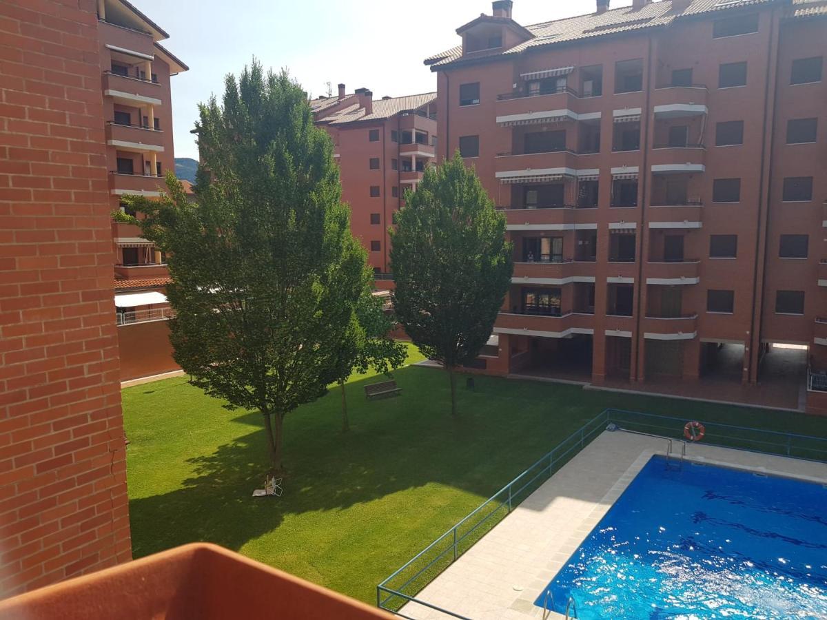 Jaca Artaso Apartamento Exterior foto